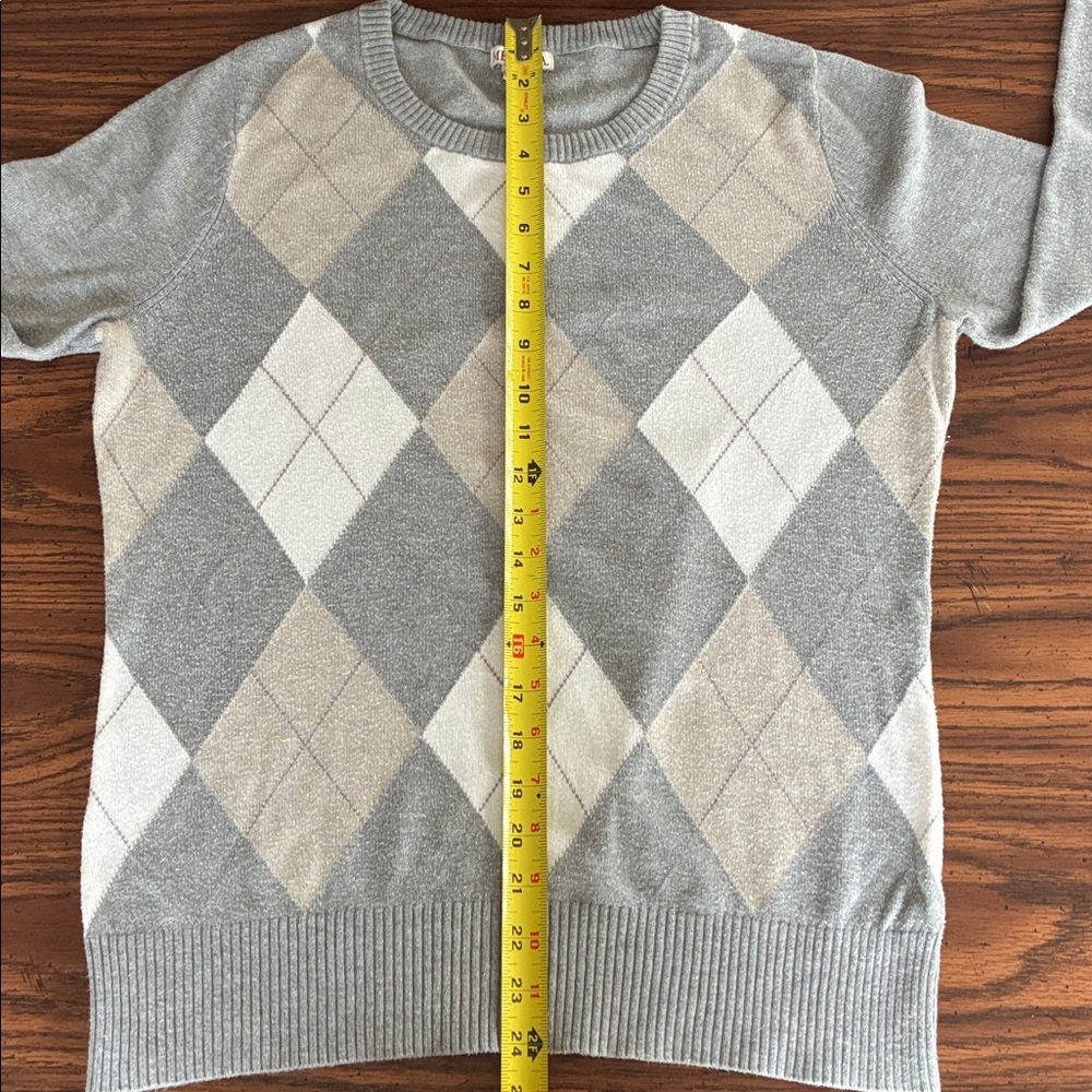 11:01 - 3/$25 Bundle Only Merona Argyle Sweater - Picture 9 of 13
